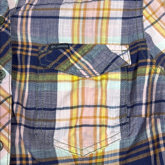 Columbia Yellow and Blue Casual Button Down Shirt - Picture 4 of 4